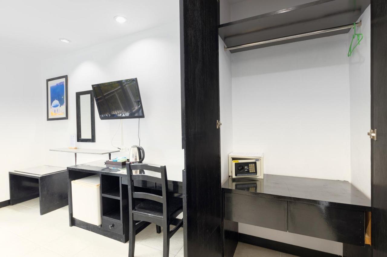 Noble House - 200 Meters Patong Beach Phuket Buitenkant foto
